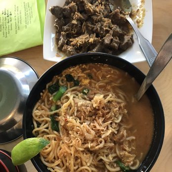 Lime Tree Southeast Asian Kitchen - Beef Rendang, Mie Tek Tek - Malaysian Near Me - San Francisco, California Lime Tree Southeast Asian Kitchen - Beef Rendang, Mie Tek Tek - Malaysian Near Me - San Francisco, California