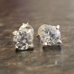 Diamond & Gold Treasures