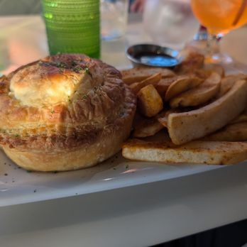 Queenstown Del Mar - Meat pie - Burgers Near Me - Del Mar, California Queenstown Del Mar - Meat pie - Burgers Near Me - Del Mar, California