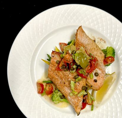 Le Bistro by null