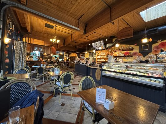 La Provence Boulangerie & Patisserie by null