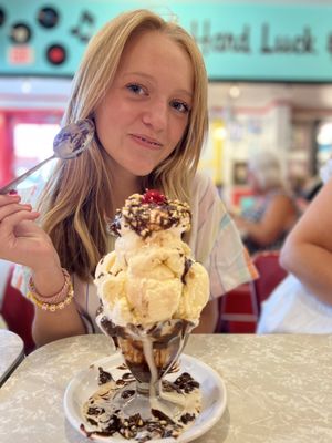 Mel's Hard Luck Diner by null