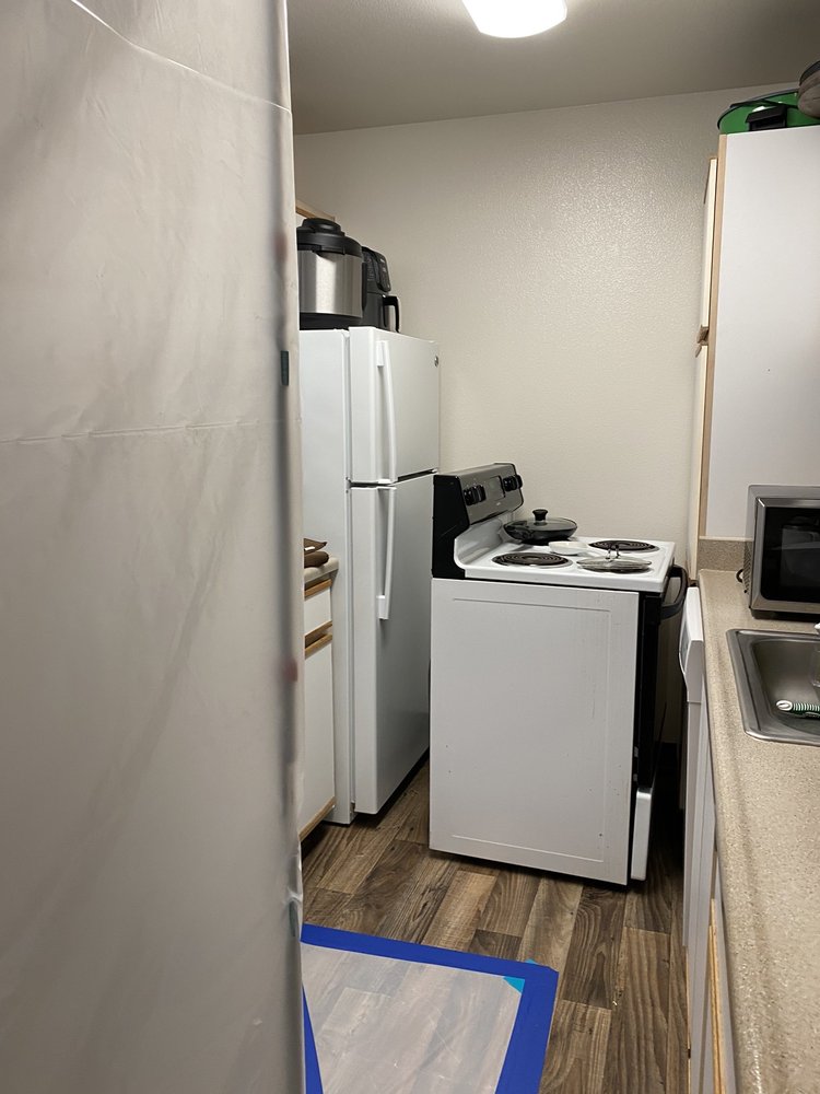 HAMPTON PARK APARTMENTS 12320 SW 72nd Ave, Portland, Oregon