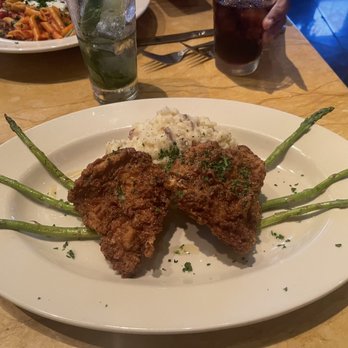The Cheesecake Factory - Desserts Near Me - Newark, Delaware