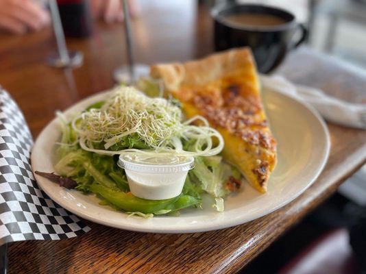 Wooglin's Deli & Cafe by null