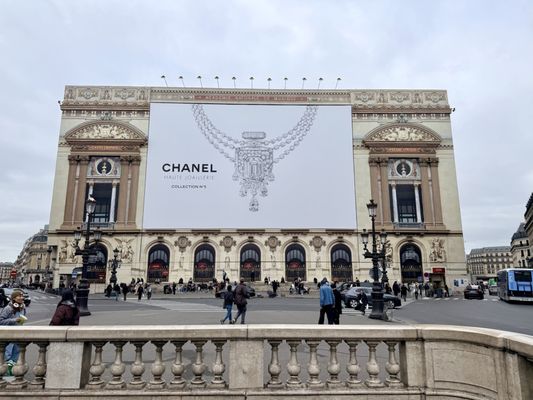 Palais Garnier by null