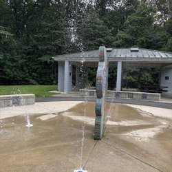 Dogwood Pool Reston Association - Splash pad and pavilion by parking lot