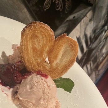 Vernon's Speakeasy - Custom dessert - Steakhouses Near Me - Los Ranchos, New Mexico Vernon's Speakeasy - Custom dessert - Steakhouses Near Me - Los Ranchos, New Mexico