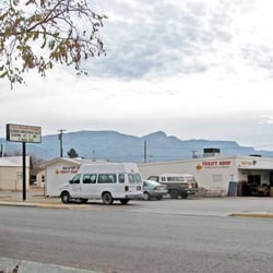 Zia Thrift Shop - Storefront of Zia Thrift Shop
