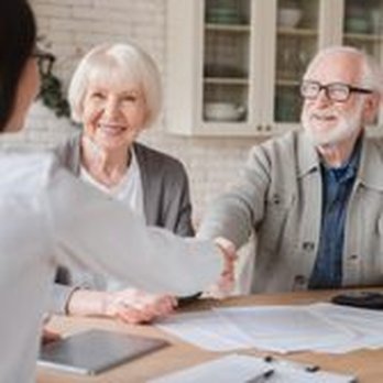 Money Mentors - Couple shaking hands - Financial Advising Near Me - Edmonton, Alberta Money Mentors - Couple shaking hands - Financial Advising Near Me - Edmonton, Alberta