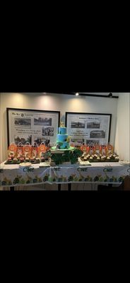Oakleaf Cakes Bake Shop by null