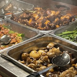 New China Buffet III - Clockwise hot wings, green beans, mushrooms, black pepper chicken
