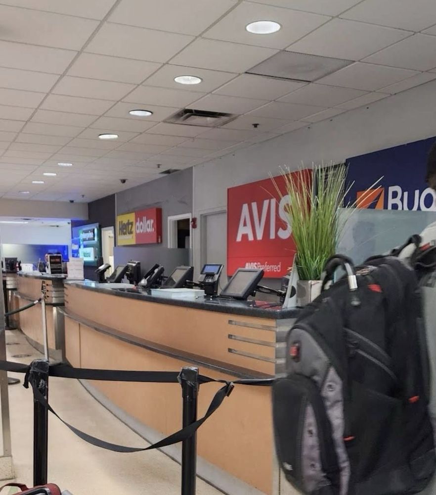 BUDGET Updated September 2024 26 Reviews 3495 S Roosevelt Blvd