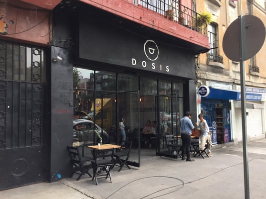 Dosis Cafe by null