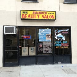 Amanda's Beauty Salon - Salon's front