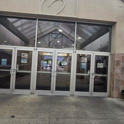 Eastdale Mall - Mall Entrance