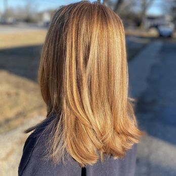 Eclipx Salon - Having some fun as a blonde but embracing the red when I'm outside. - Hair Salons Near Me - Amesbury, Massachusetts