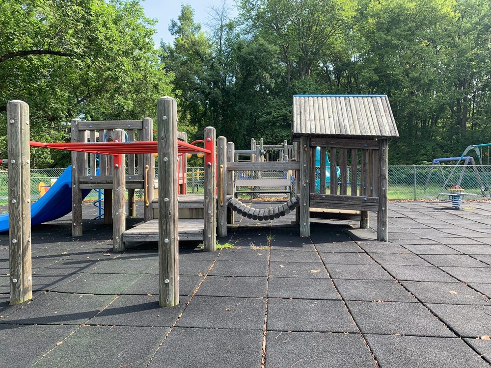 COMMUNITY PLAYGROUND AT HANOVER BRICKYARDS Updated September 2024