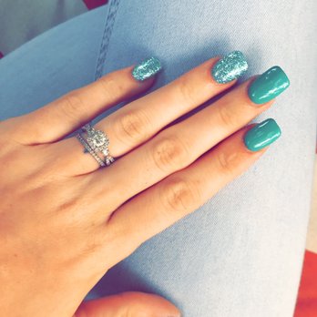 Q Nail Salon - Fresh acrylic set with Gel polish over. - Nail Salons Near Me - Columbus, Ohio
