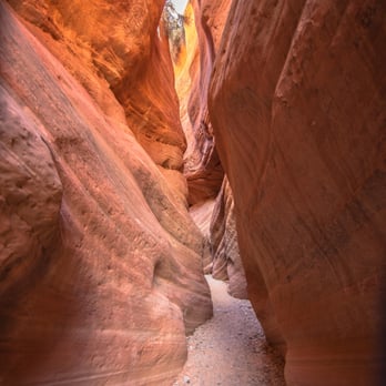 Peekabo Canyon - Hiking Near Me Peekabo Canyon - Hiking Near Me