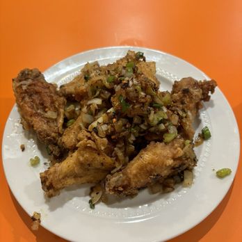 Streets Pho & Grill - Salt and pepper wings - Vietnamese Near Me - Santee, California Streets Pho & Grill - Salt and pepper wings - Vietnamese Near Me - Santee, California