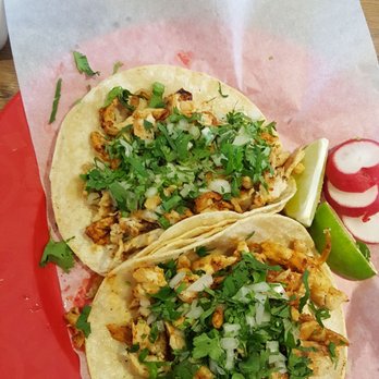 Sidewalk Tacos - Delicious Chicken Tacos with Horchata! - Food Trucks Near Me - New York, New York Sidewalk Tacos - Delicious Chicken Tacos with Horchata! - Food Trucks Near Me - New York, New York