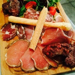 Vin 7 - Très bon petit Resto Corse, accueil très sympa, cuisine créative avec des produits corse juste fantastiques