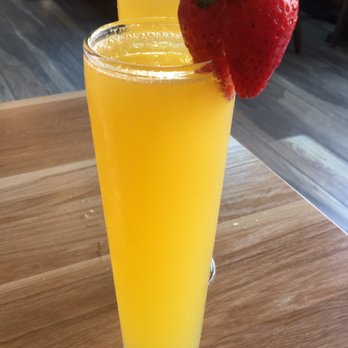 Broken Yolk Cafe - Mimosa's - Breakfast & Brunch Near Me - Costa Mesa, California