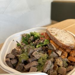 sweetgreen - Healthy Salads, Wraps, and Bowls - Caramelized Garlic Steak