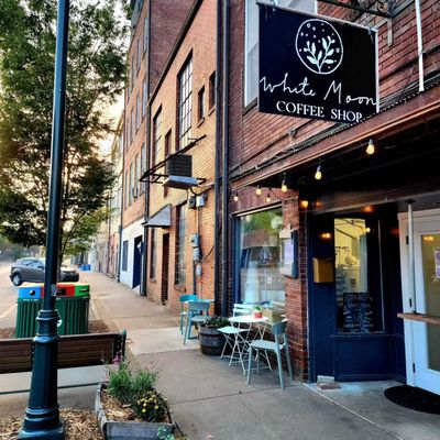 White Moon Cafe & Dark Moon Cocktail Bar by null