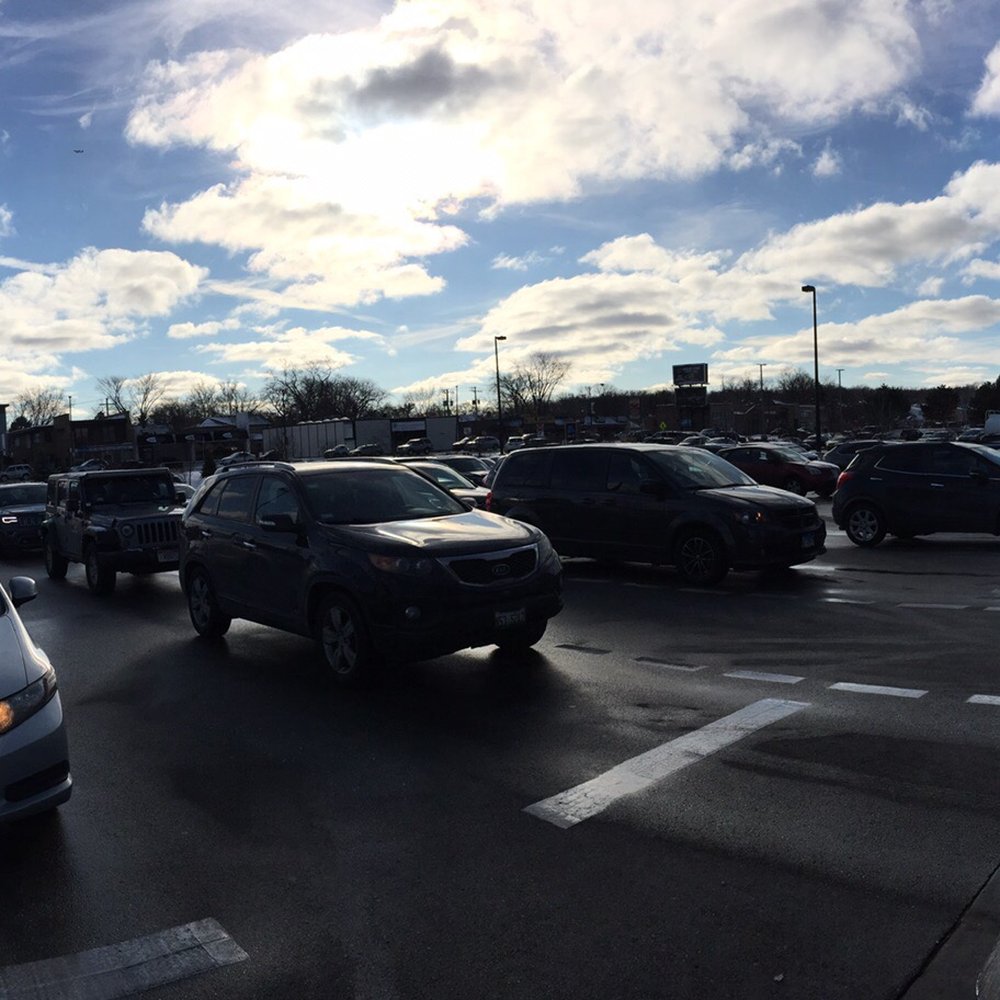 Costco Gasoline - 01/13/19 - Costco Gas - Gas Stations Near Me - Niles, Illinois