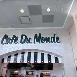Cafe Du Monde MSY New Orleans Airport
