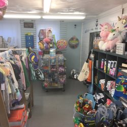 Sweet Jama Trading Co - If you forgot anything for the beach, SJTC has it. Sunscreen, bug spray, flip flops, beach towels, bathing suits, sarongs, hats