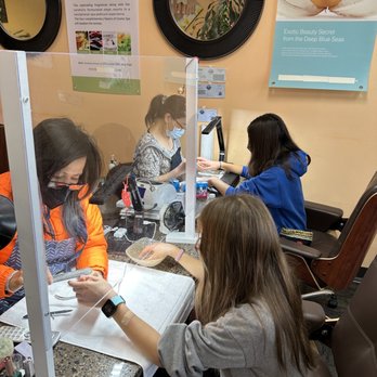 Town Nails Spa - Wonderful shop!! - Nail Salons Near Me - Cupertino, California