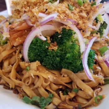 Dagon - Garlic noodles - Burmese Near Me - Honolulu, Hawaii Dagon - Garlic noodles - Burmese Near Me - Honolulu, Hawaii