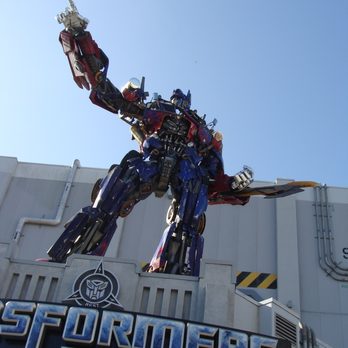 Transformers: The Ride 3D - Amusement Parks Near Me - Orlando, Florida