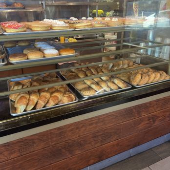 Crafted Donuts & Bagels - Glazed Donuts - Breakfast & Brunch Near Me - Los Angeles, California