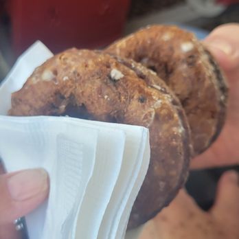 Riverboat Discovery - Free Blueberry Doughnuts - Boat Tours Near Me - Fairbanks, Alaska