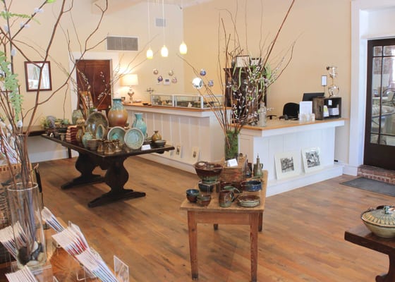 Hamilton Williams Gallery & Studio by null