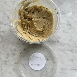 Mimi's Brooklyn - Dry pasty flavorlesshummus