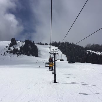 Summit At Snoqualmie - Ski Resorts Near Me - Snoqualmie Pass, Washington Summit At Snoqualmie - Ski Resorts Near Me - Snoqualmie Pass, Washington