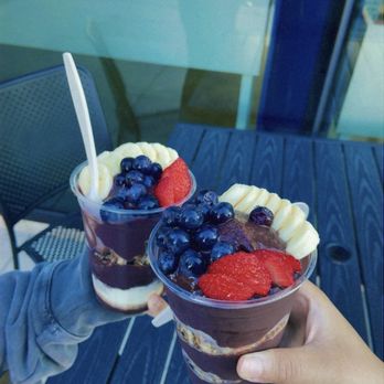 Oakberry Acai - Bowl - Classic Size (12 oz) - Acai Bowls Near Me - Santa Monica, California