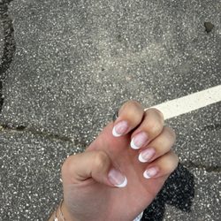 Majestic Nails - Nails