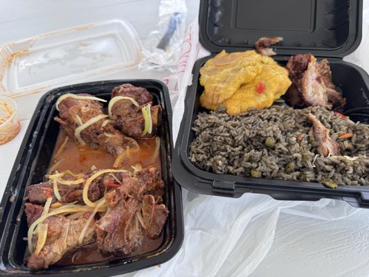 Island Spice Bar and Grill by null