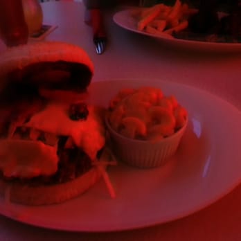 Timeless Diner-Bar - Burgers Near Me - Zweibrücken, RP Timeless Diner-Bar - Burgers Near Me - Zweibrücken, RP