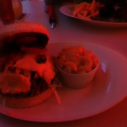 Timeless Diner-Bar