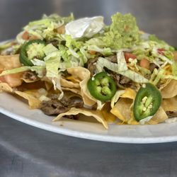 Perry’s Place - House nachos with steak