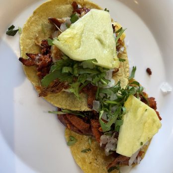 Taqueria Los Chachalacos - This place is unbelievable- I will stop here every time I come to town. - Tacos Near Me - Cancún, ROO