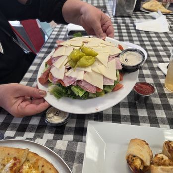 Red Rock Pizza - Pizza Near Me - Las Vegas, Nevada Red Rock Pizza - Pizza Near Me - Las Vegas, Nevada