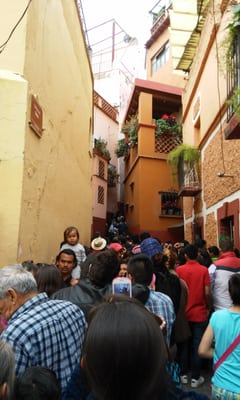 Callejón del Beso by null